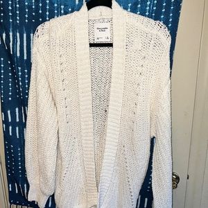 Abercrombie & Fitch Cream Knit Cardigan Size Medium